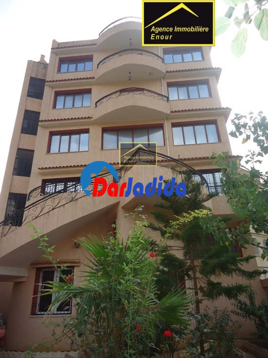 Vente Villa F10 ou +  Bejaia