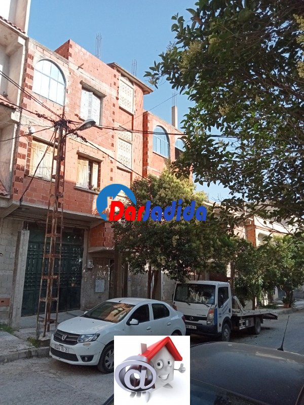 Vente Villa F10 ou +  Constantine