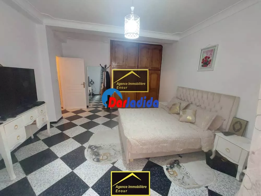 Vente Villa F7 Bejaia