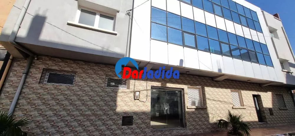 Vente Villa F10 ou +  Oran