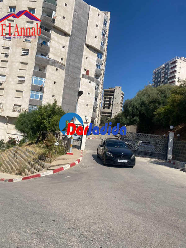 Vente Appartement F4 Annaba