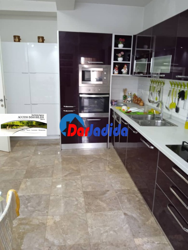 Location Appartement F4 Alger