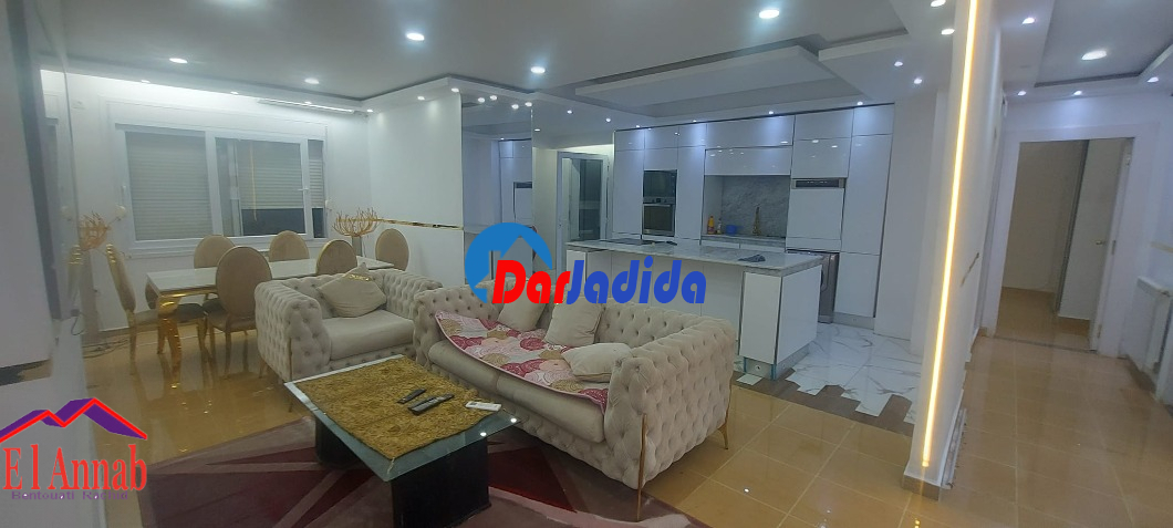 Location Appartement F4 Annaba