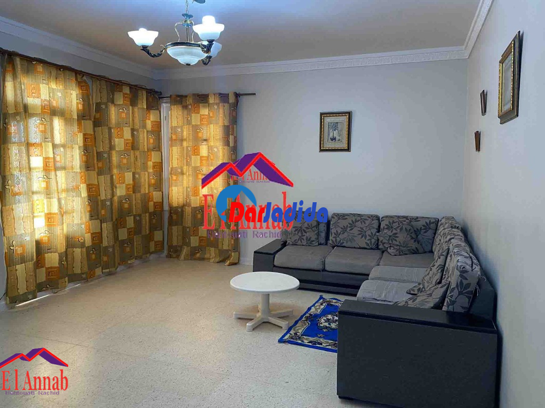 Location Appartement F4 Annaba