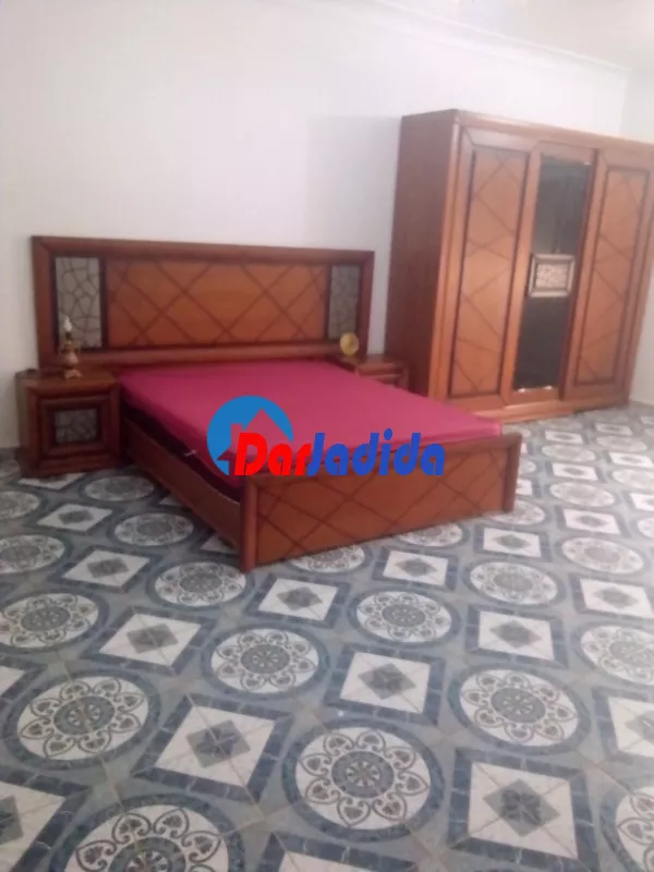 Vente Villa F10 ou +  Ain-temouchent