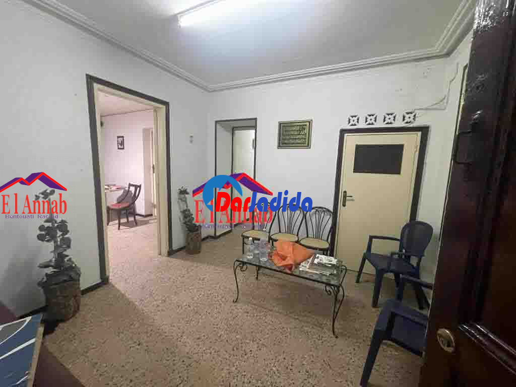 Location Appartement  Annaba