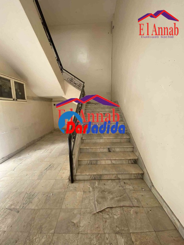 Location Appartement F4 Annaba