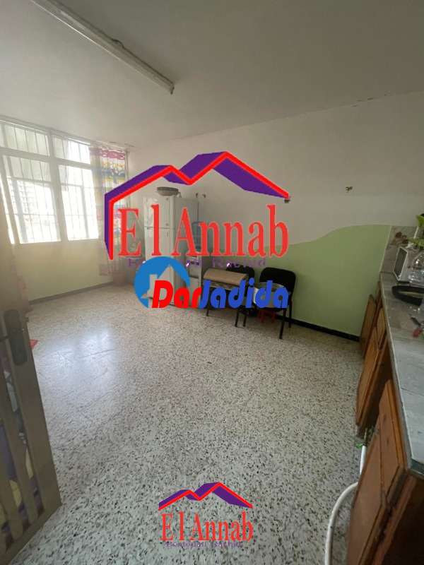 Location Appartement F5 Annaba