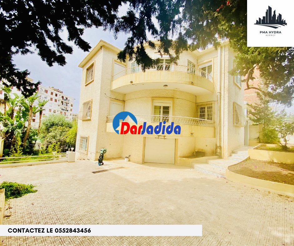 Location Villa F10 ou +  Alger
