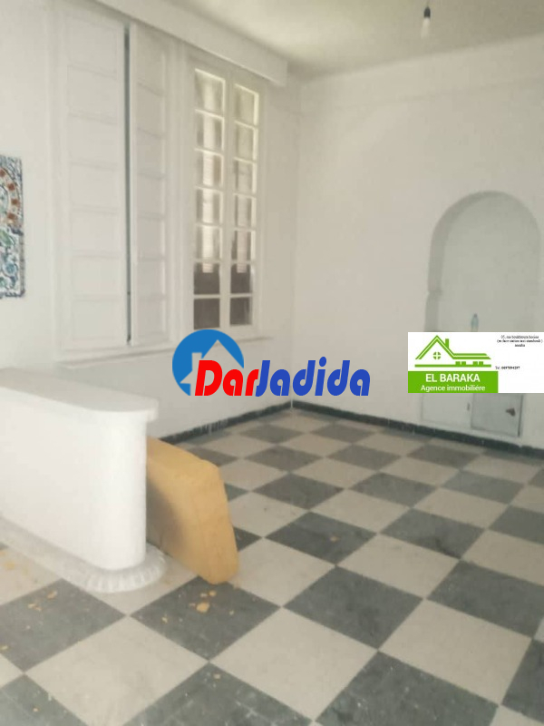 Location Appartement F5 Annaba