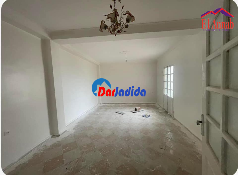 Location Appartement  Annaba