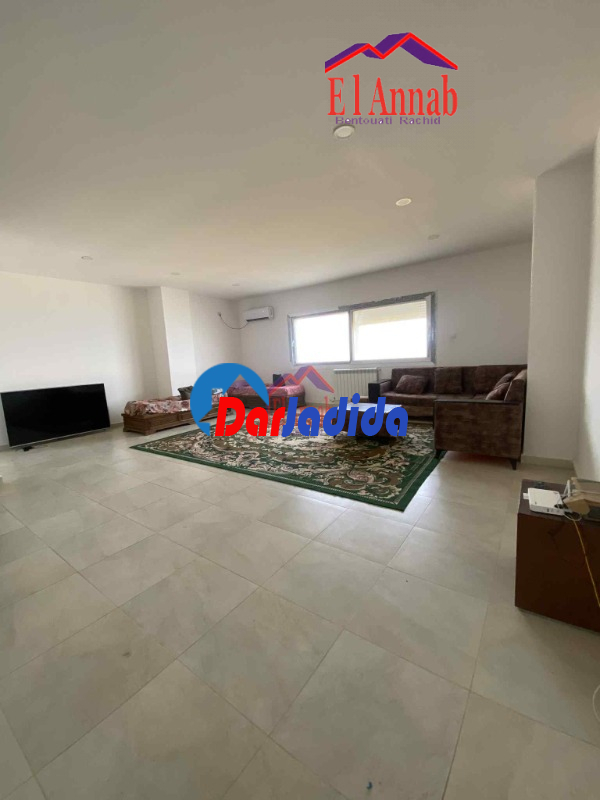 Location Appartement F4 Annaba