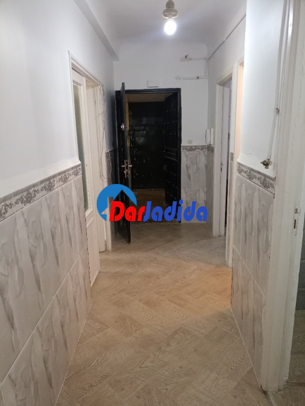 Vente Appartement  Bouira