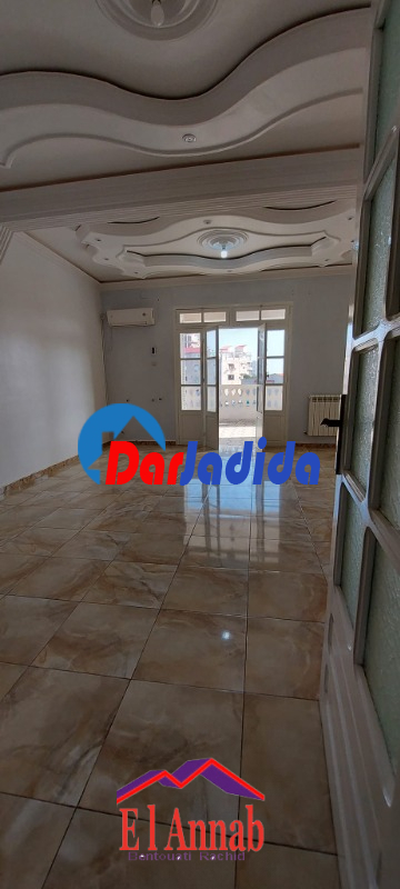 Location Appartement  Annaba