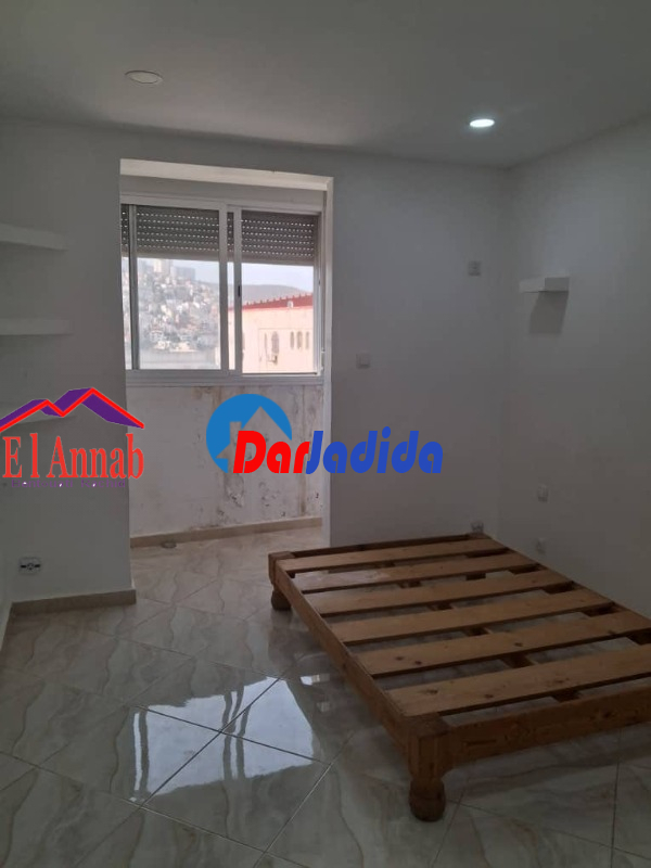 Location Appartement  Annaba