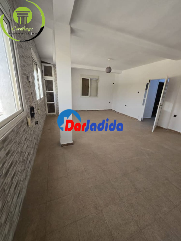 Location Appartement F3 Annaba