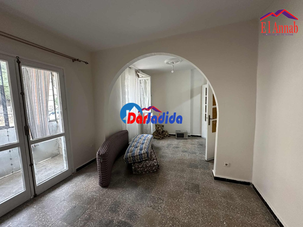 Location Appartement F3 Annaba