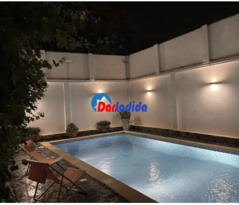 Vente Villa F10 ou +  Alger