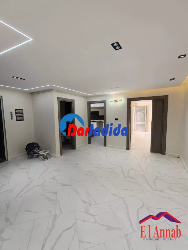 Location Appartement F5 Annaba