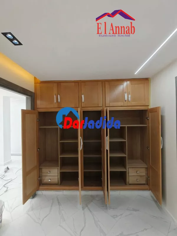 Location Appartement F5 Annaba