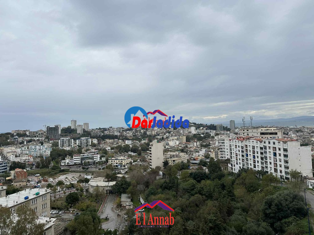 Location Appartement F4 Annaba