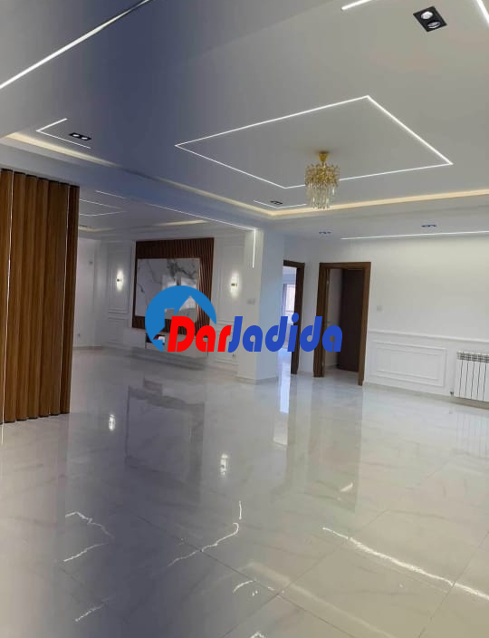 Location Appartement F4 Alger