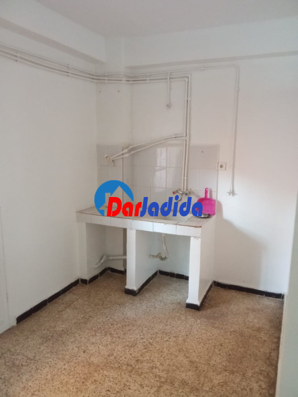 Location Appartement F2 Oran