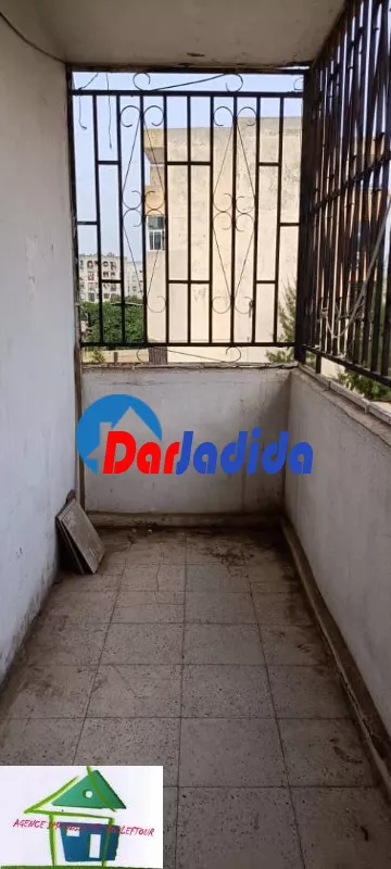 Location Appartement F4 Annaba