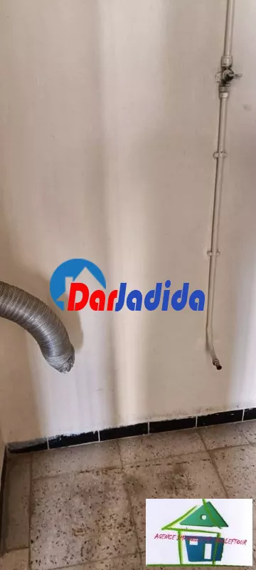 Location Appartement F4 Annaba