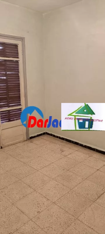 Location Appartement F4 Annaba