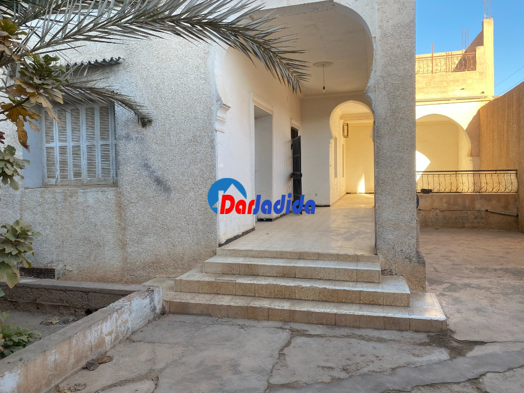Location Villa  Biskra