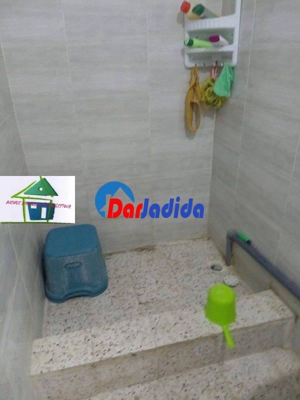 Location Appartement F4 Annaba