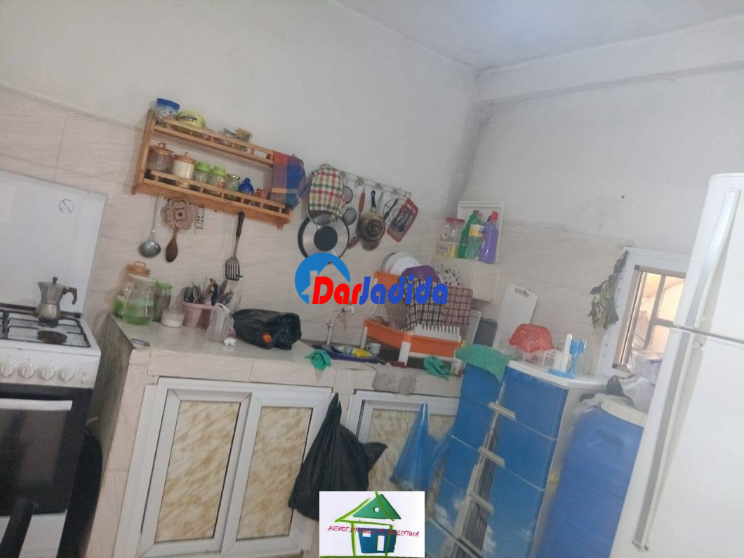 Location Appartement F4 Annaba
