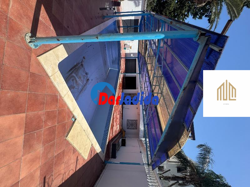 Location Villa F10 ou +  Alger