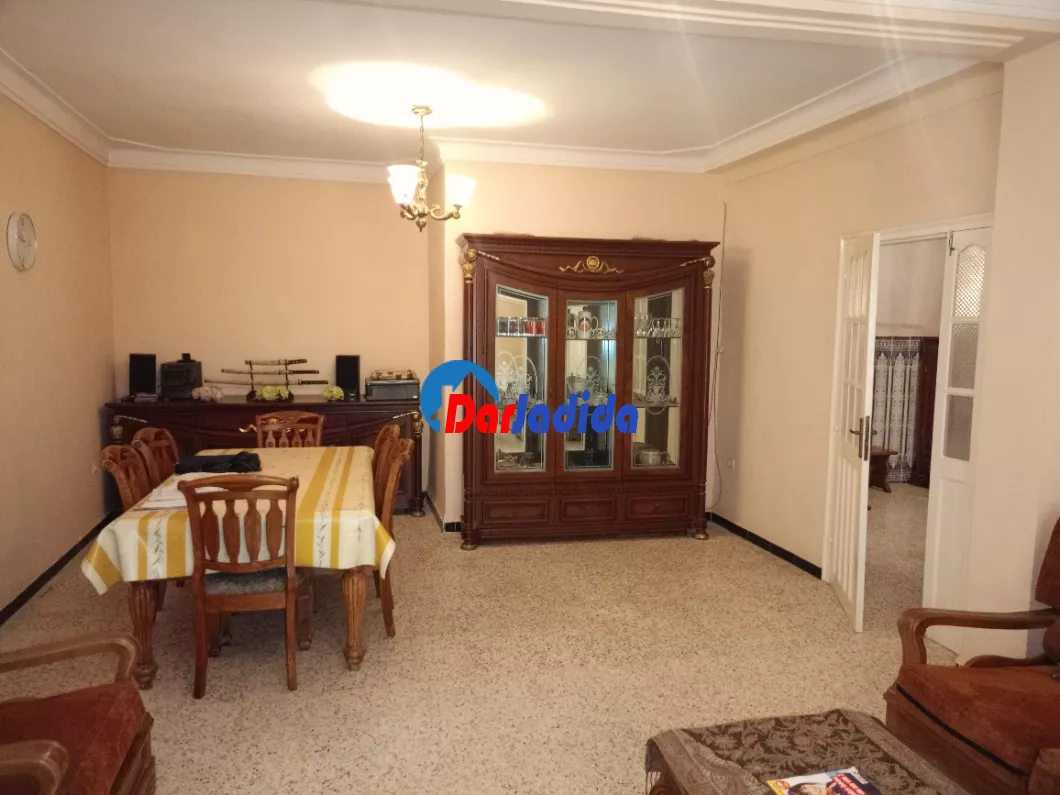 Vente Niveau de villa F4 Bouira
