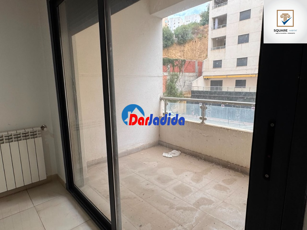 Vente Appartement F4 Bejaia