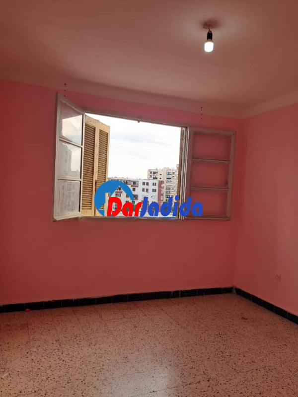 Location Appartement F4 Alger