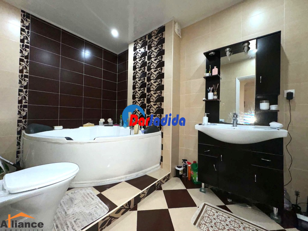 Vente Appartement F5 Bejaia