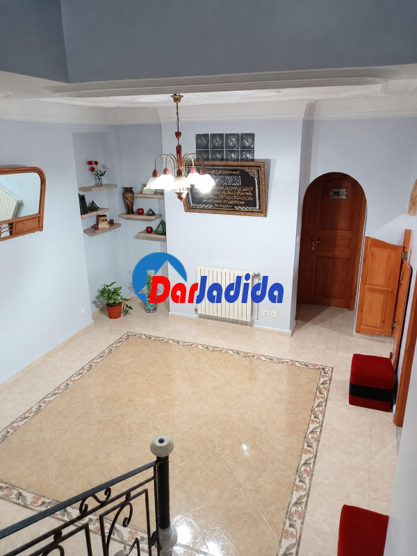 Vente Villa F10 ou +  Tipaza